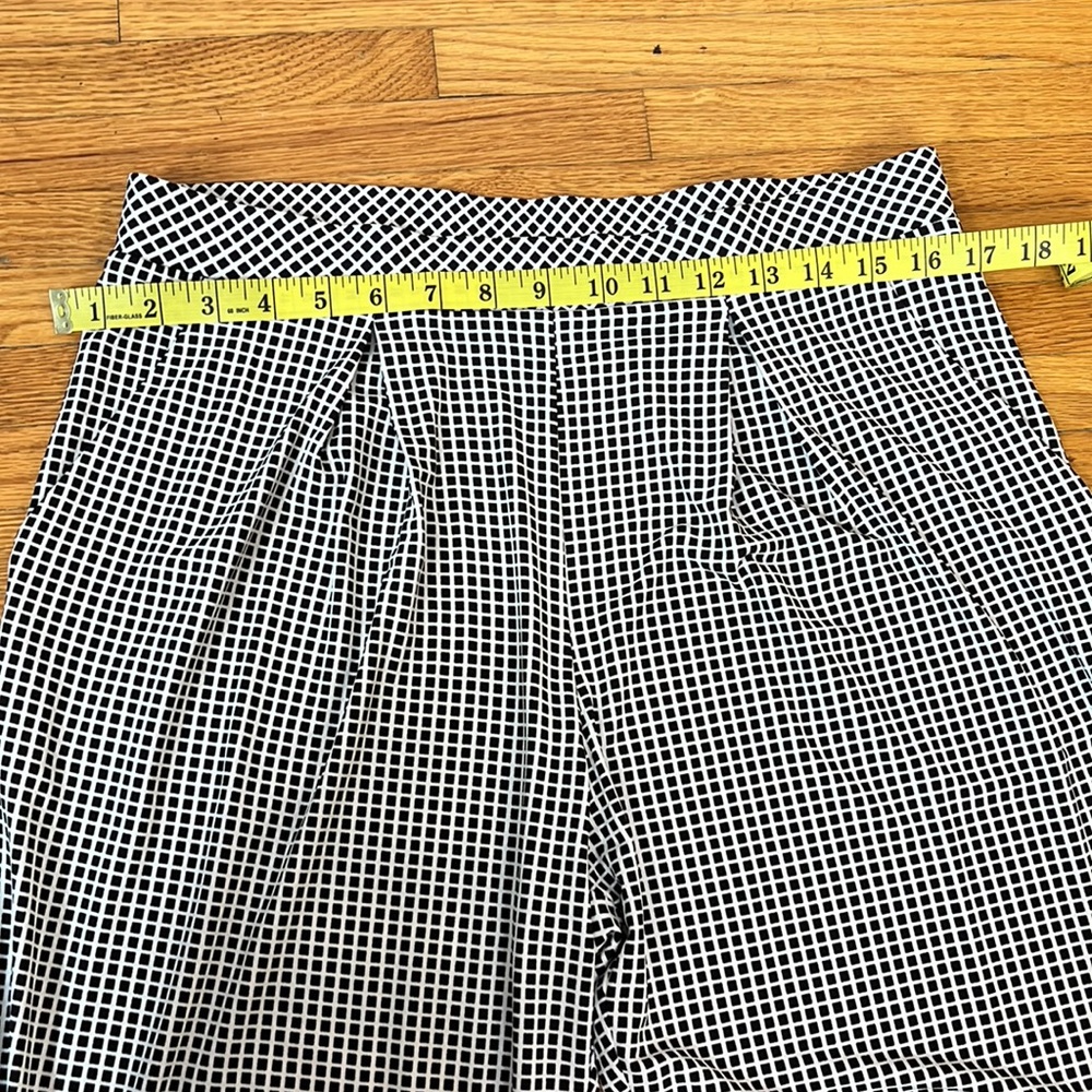 Express Pants - Picture 7 of 9